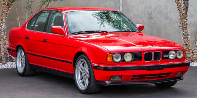 Bmw M5 image 6