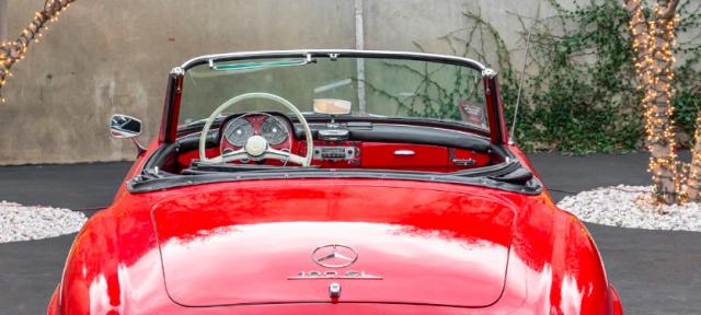Mercedes Benz 190 image 7