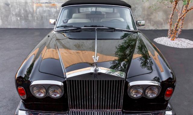 Rolls Royce Corniche image 1