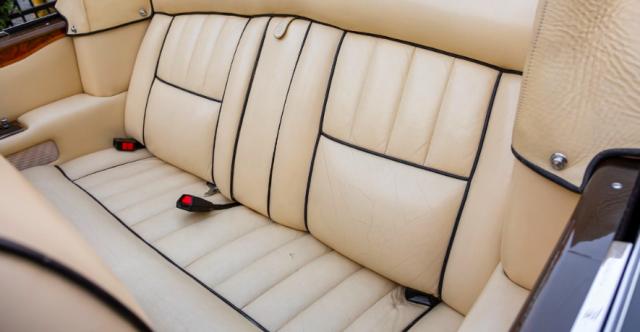 Rolls Royce Corniche image 9