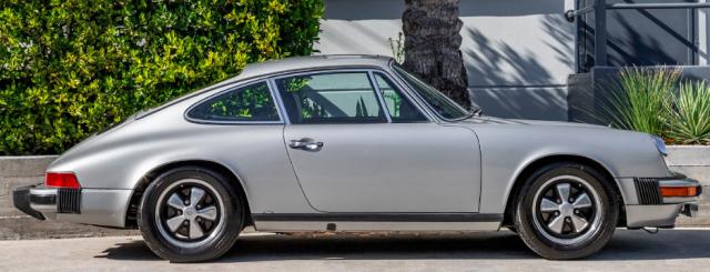 Porsche 911 image 3