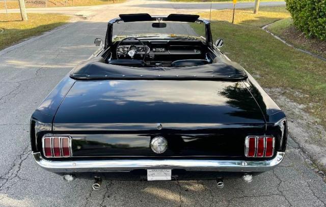 Ford Mustang image 4