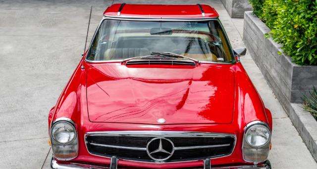 Mercedes Benz 250 image 5