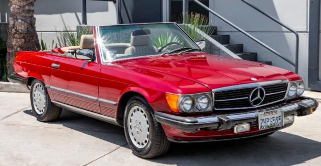 Mercedes Benz Sl 560 image 8