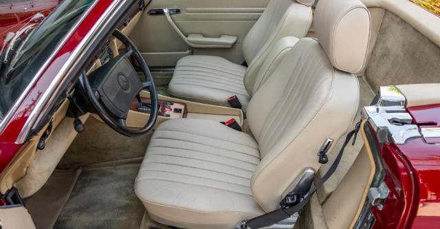 Mercedes Benz Sl 560 image 2