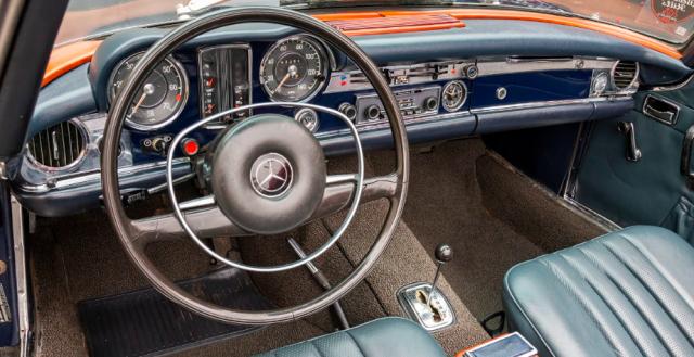 Mercedes Benz 250 image 6