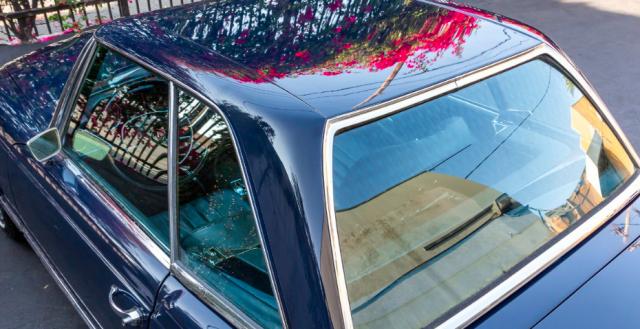 Mercedes Benz 250 image 9