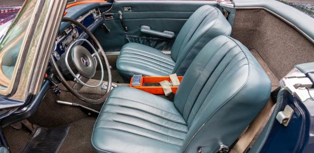 Mercedes Benz 250 image 8