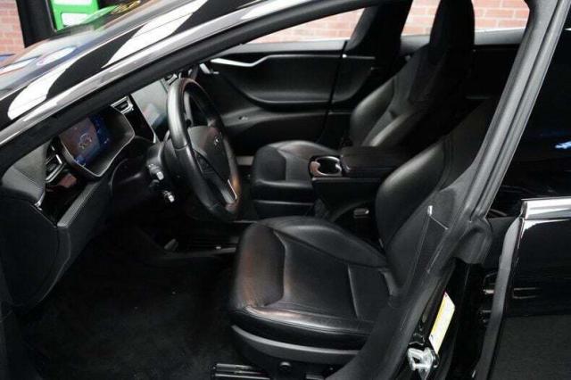 Tesla Model S image 6