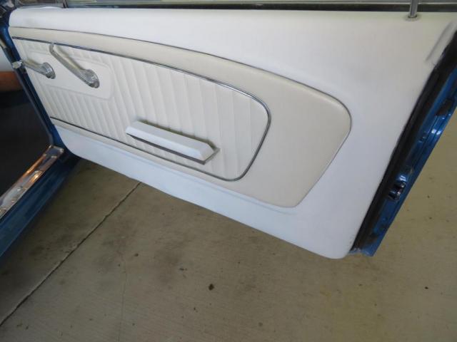 Ford Mustang image 3