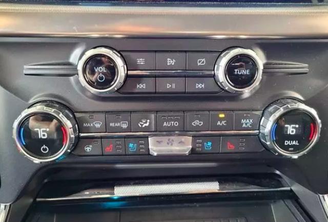 Ford F 150 image 2
