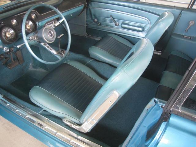 Ford Mustang image 9
