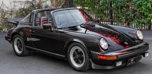 Porsche 911 image 5