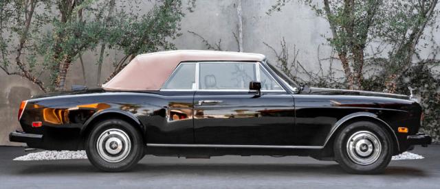 Rolls Royce Corniche image 1