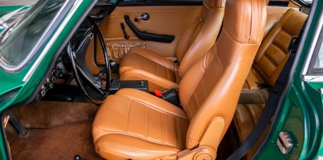 Volvo P1800 image 1