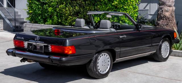 Mercedes Benz Sl 560 image 5