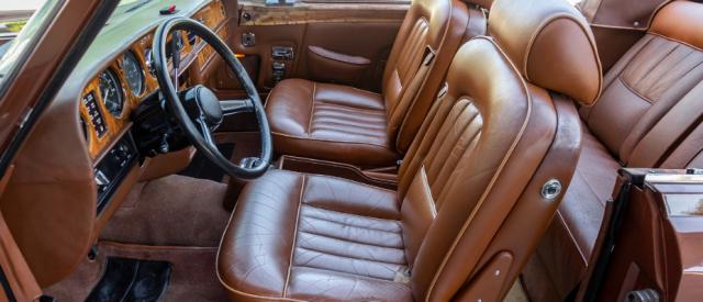 Rolls Royce Corniche image 8
