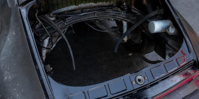 Porsche 911 image 5