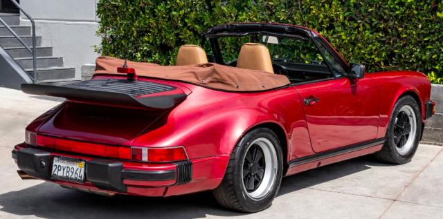 Porsche 911 image 4