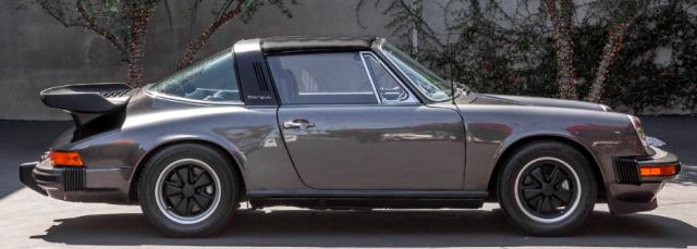 Porsche 911 image 8