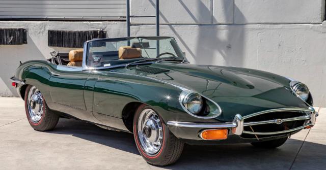Jaguar E-Type image 1