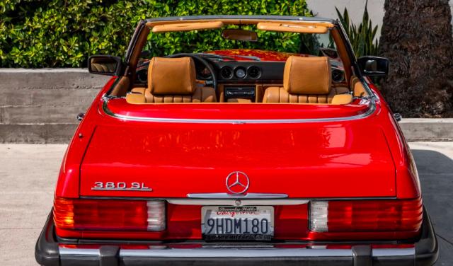 Mercedes Benz Sl 380 image 2