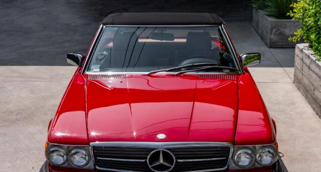 Mercedes Benz Sl 380 image 9