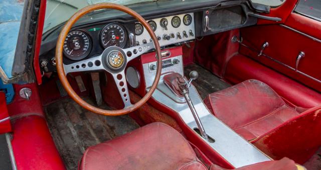 Jaguar E-Type image 1