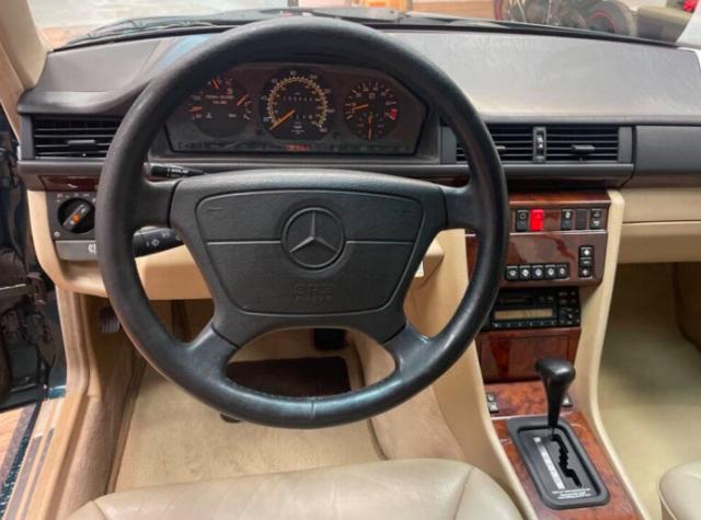 Mercedes Benz Classe E image 1