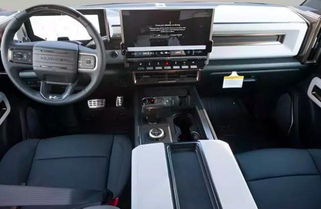 Hummer Ev image 2