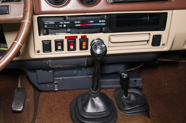 Toyota Land Cruiser image 9