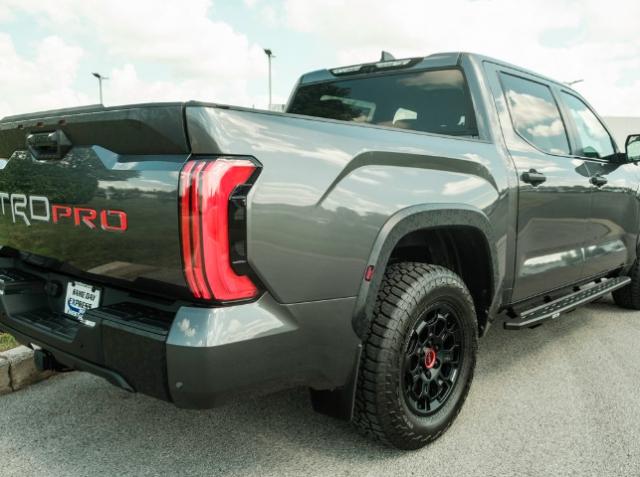 Toyota Tundra image 1