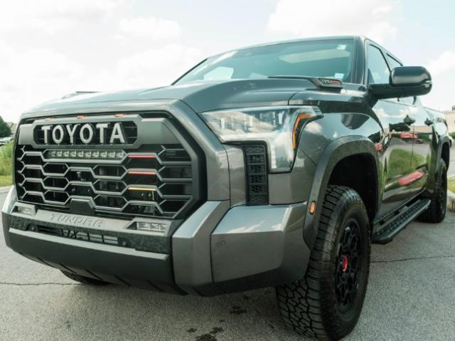 Toyota Tundra image 4