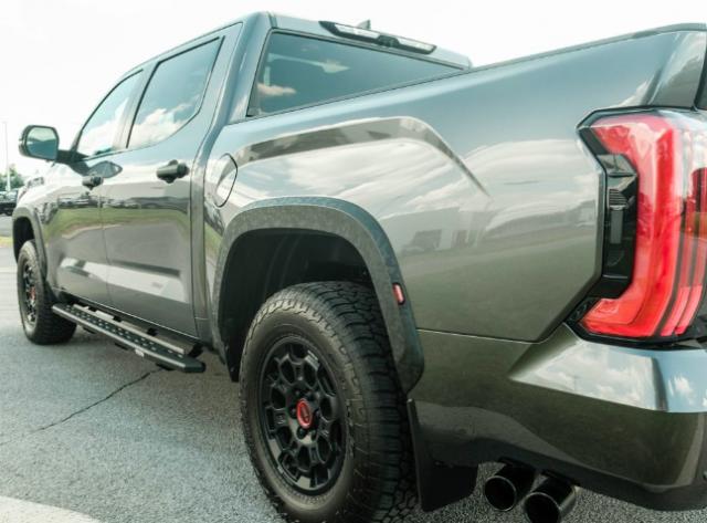 Toyota Tundra image 5
