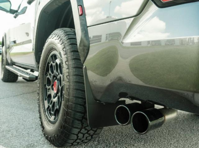 Toyota Tundra image 7