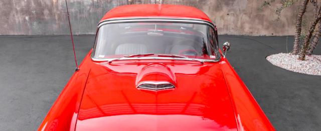 Ford Thunderbird image 5