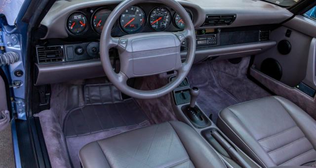 Porsche 911 image 6