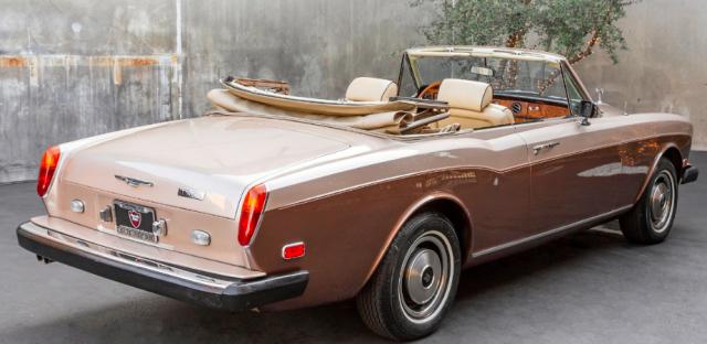 Rolls Royce Corniche image 1