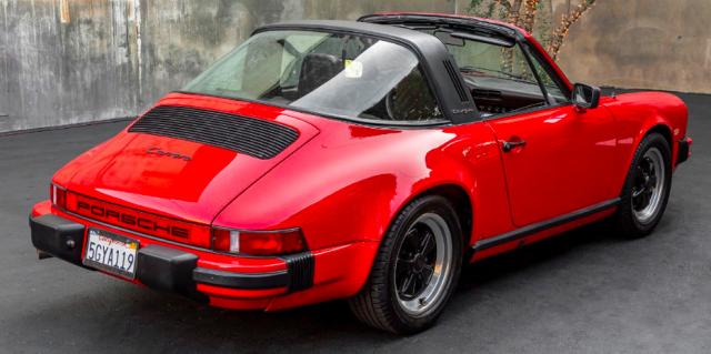 Porsche 911 image 5