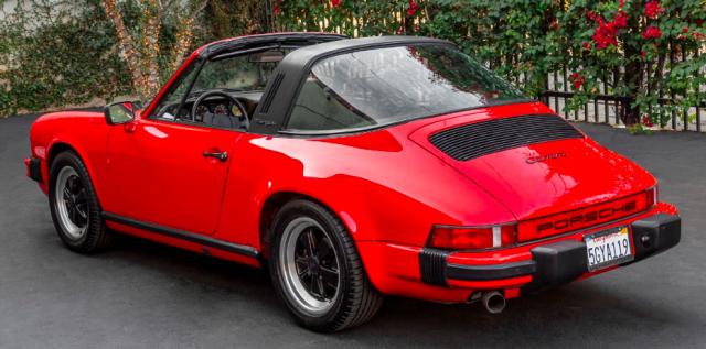 Porsche 911 image 3