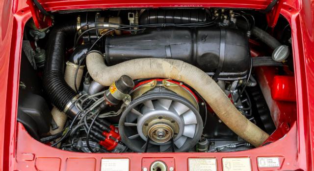 Porsche 911 image 5