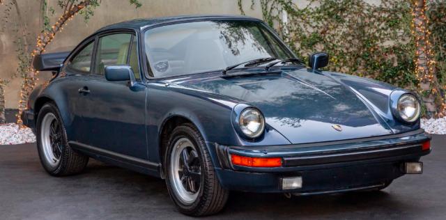 Porsche 911 image 6