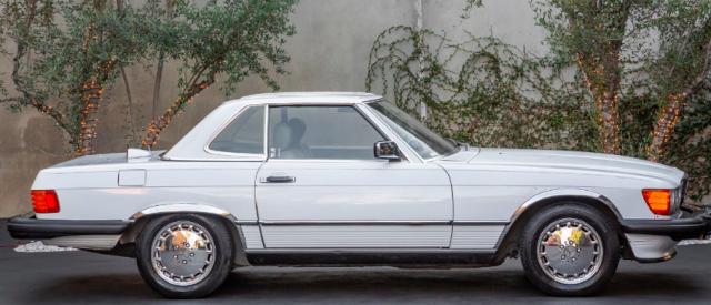 Mercedes Benz Sl 560 image 8