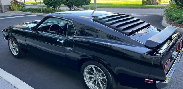 Ford Mustang image 7