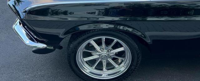 Ford Mustang image 5