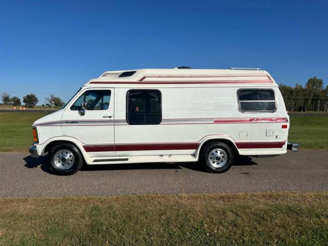 Dodge B Series image 4