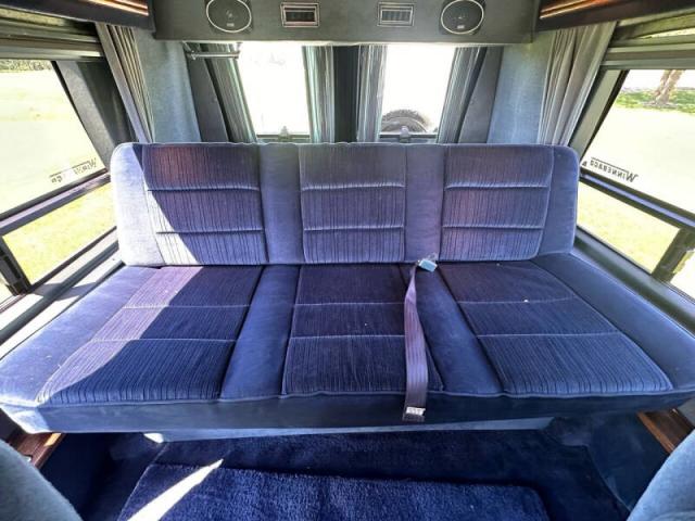 Ford Econoline image 5