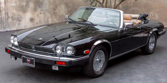 Jaguar Xjs image 4