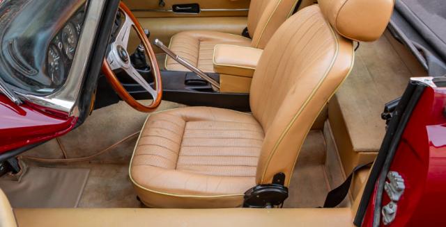 Jaguar E-Type image 5