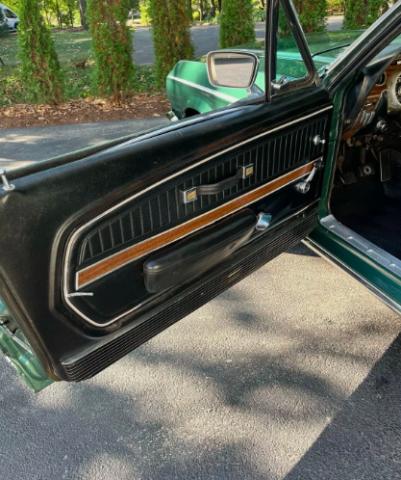 Ford Mustang image 2
